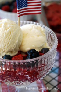 red berry cobbler
