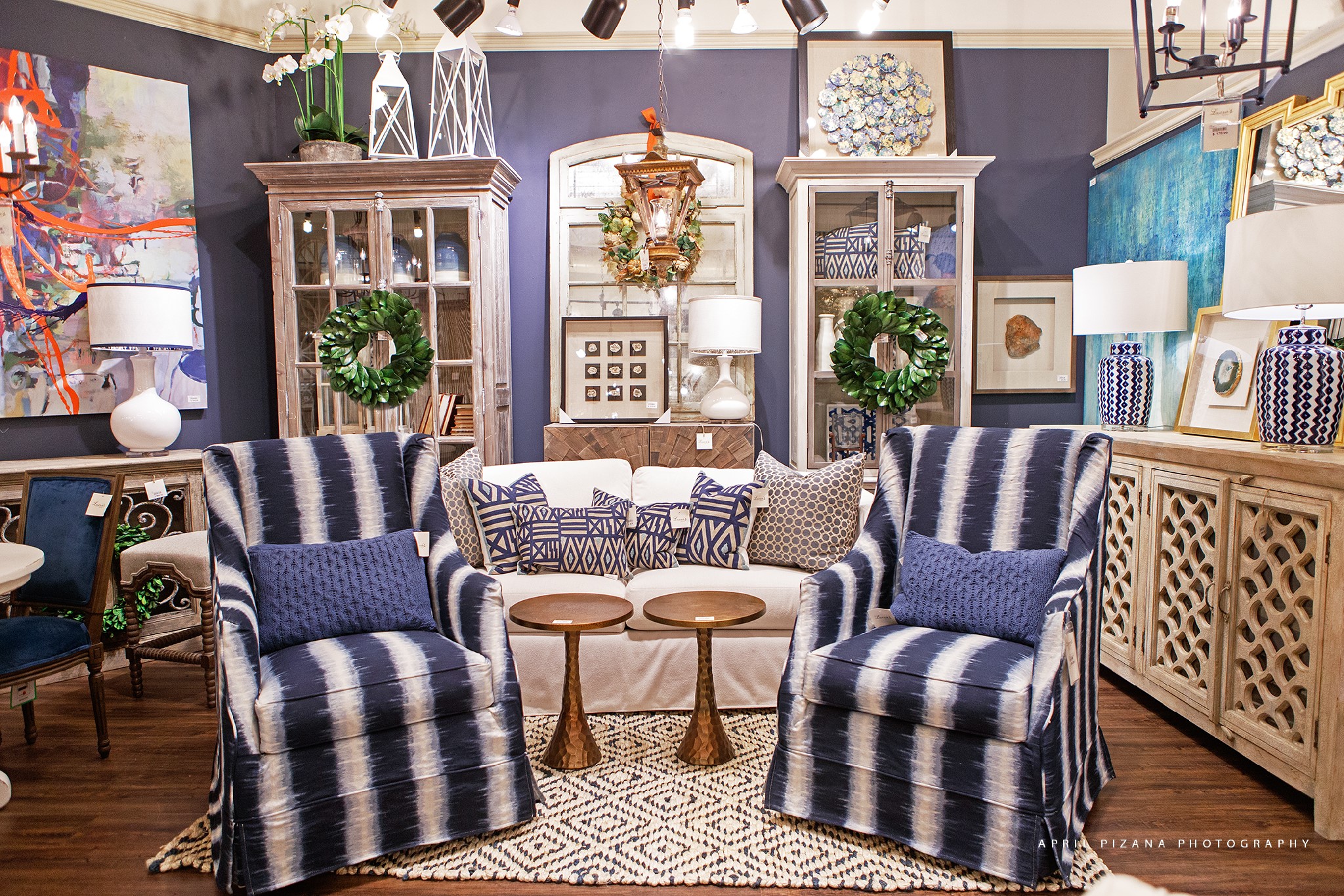 Laurie S Home Furnishings Furniture And Accessories In Tomball