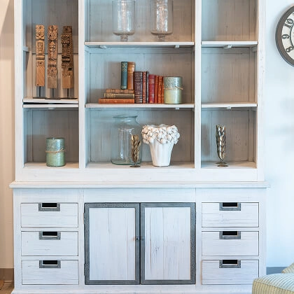 Cabinets & Shelves